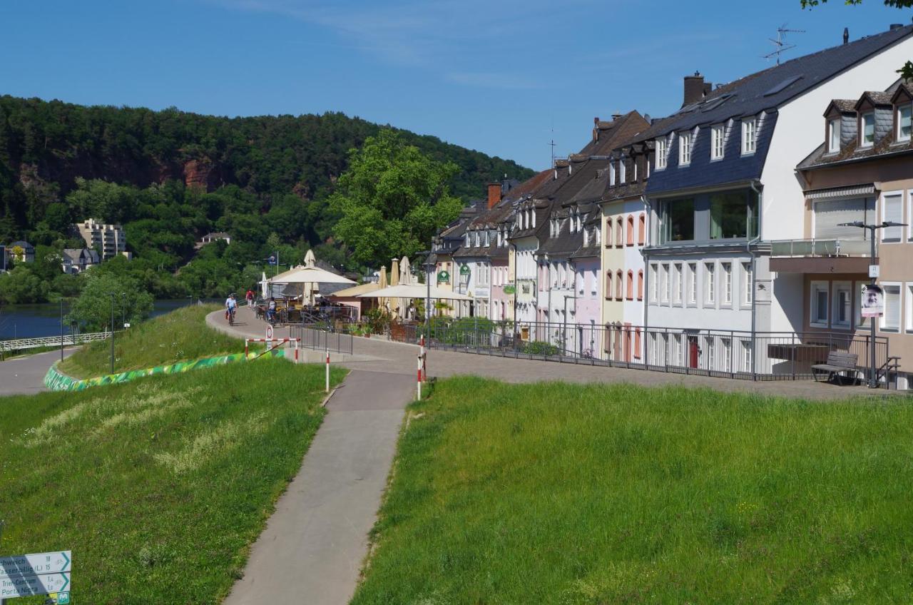 Wohnen Am Trierer Moselufer Apartment Luaran gambar